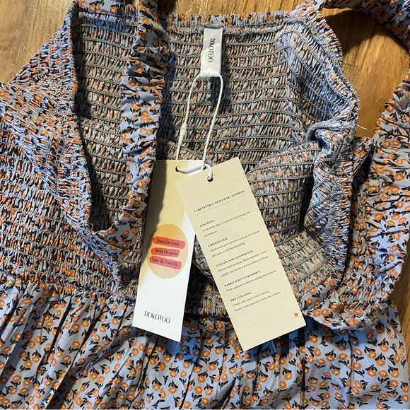 NWT Elegant Floral Sleeveless Jumpsuit - Picture 4 of 5